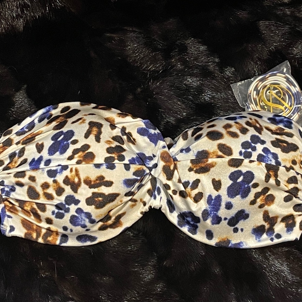 Victoria Secret Swim Suit Top